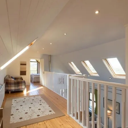 Beautiful 4-bed House *