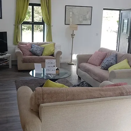 Beautiful 4-bed House Clonbur