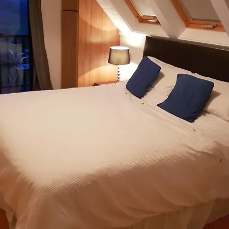 Holiday home Beautiful 4-bed House *