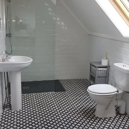 Beautiful 4-bed House Vakantiehuis *